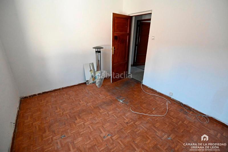 Foto 76d10d5d-e4de-466b-8de1-49f481482e1b. Edificio en Crucero León