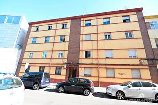 Gebäude  Hermanos machado. En león