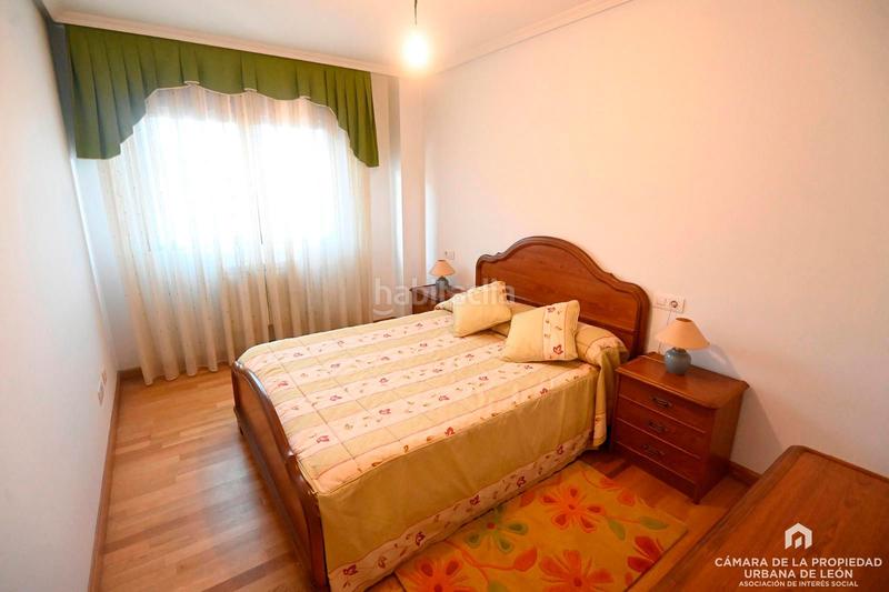 Foto 28caea68-dfe5-4ff1-a50a-b872f64b1a3b. Appartamento con riscaldamento parcheggio in Centro Ciudad León