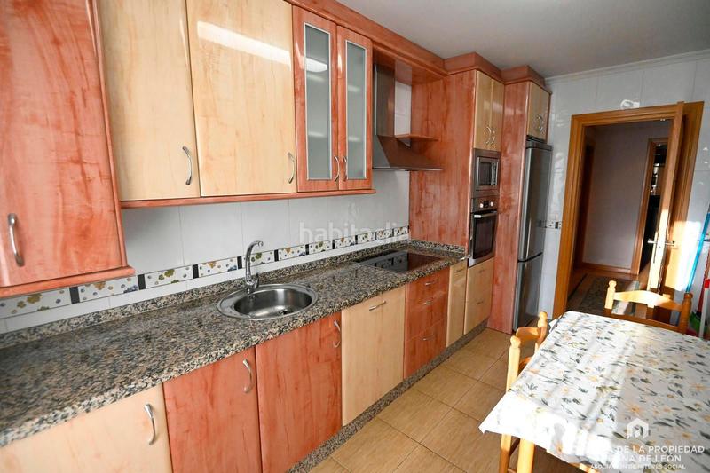 Foto a920d192-ce65-4587-b888-f8fded626460. Appartamento con riscaldamento parcheggio in Centro Ciudad León