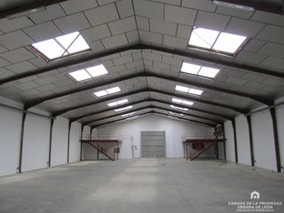 Location Bâtiment à usage industriel  León villarroañe km 2,7. En santa olaja de la ribera