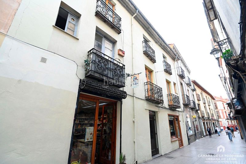 Foto a14e79c8-8961-4427-bc4d-0ae8253fe56d. Edifici a Casco Antiguo León