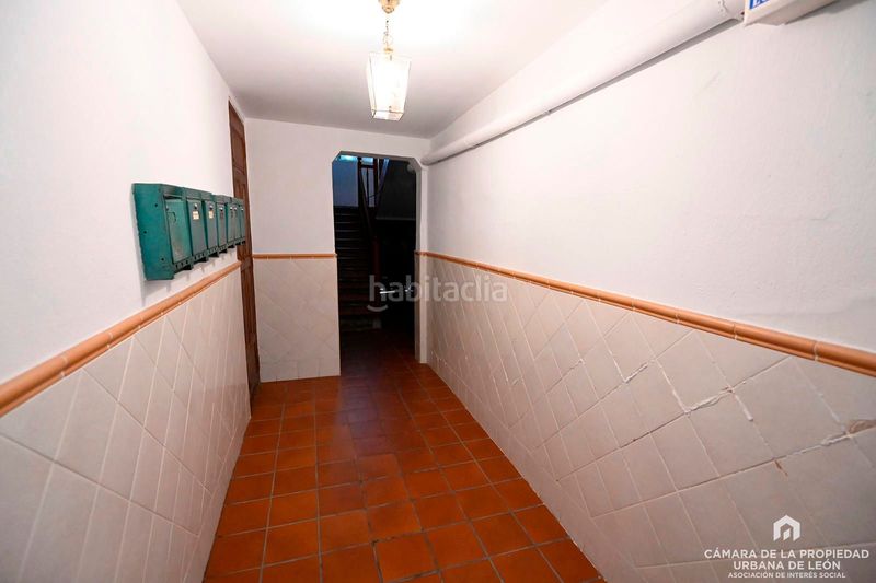 Foto eb752d95-4eed-4887-b633-9aa62e1b4448. Edifici a Casco Antiguo León
