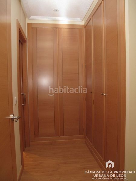 Foto ddb16b71-8f7c-462b-80d6-ae9ab1a228e1. Lloguer pis amb calefacció a Centro Ciudad León