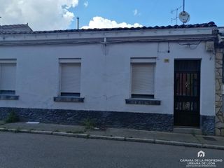 Maison jumelée  La noria. En trobajo del camino