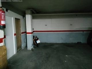 Parking coche en Circular