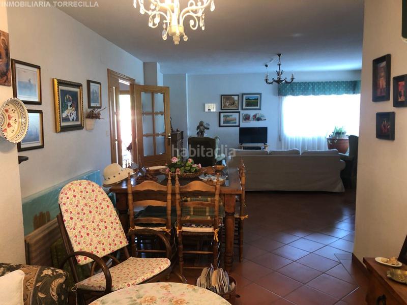 Foto 13414aa2-5ad7-4a02-bd32-aac01baa53f2. Chalet avec chauffage parking piscine dans Cubillas de Santa Marta