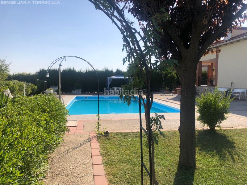 Foto f4920f3b-f0b6-452d-9a06-abb0e32f296f. Xalet amb calefacció aparcament piscina a Cubillas de Santa Marta