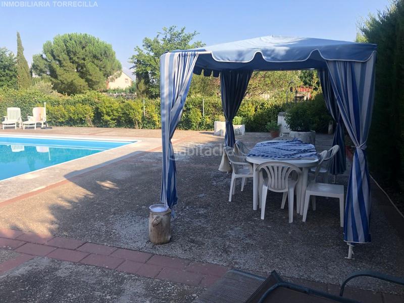 Foto ff73a59d-5222-4c1c-b313-0b854450fdbb. Xalet amb calefacció aparcament piscina a Cubillas de Santa Marta