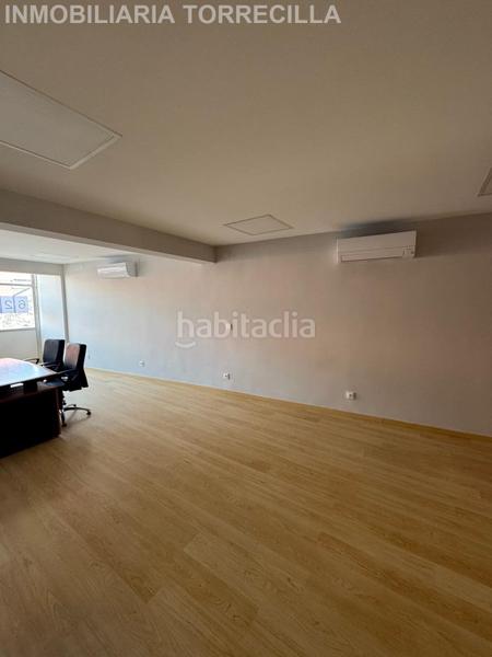 Foto e0ae5c35-bc83-42fa-8140-4d559a293bba. Büro mit heizung in Centro Valladolid