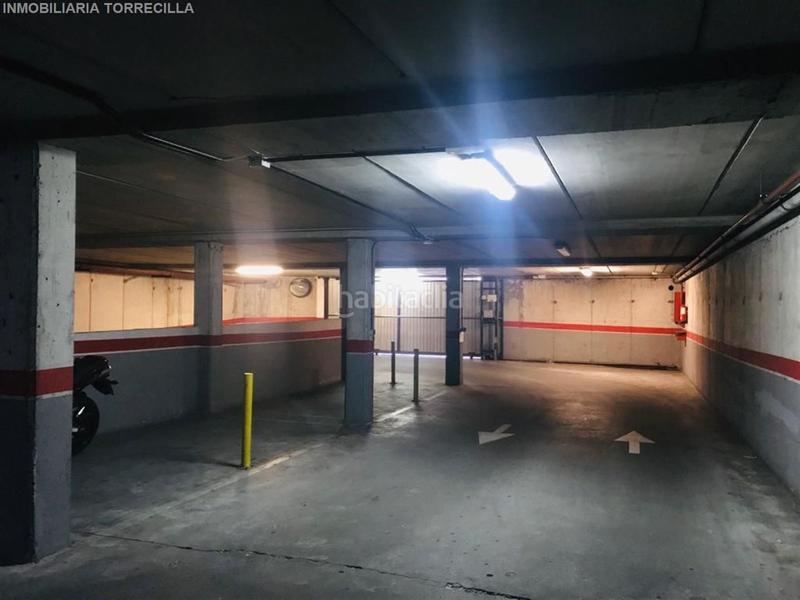 Foto 24a070d0-50f7-403c-b14d-eaafa3be601e. Autoparkplatz in Parque Alameda - Paula López Valladolid