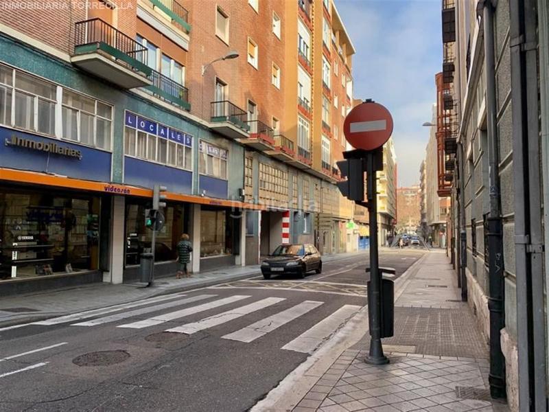 Foto 2f5580df-dd59-4f3b-b2b5-e70ae45b31d7. Lloguer local comercial a Centro Valladolid