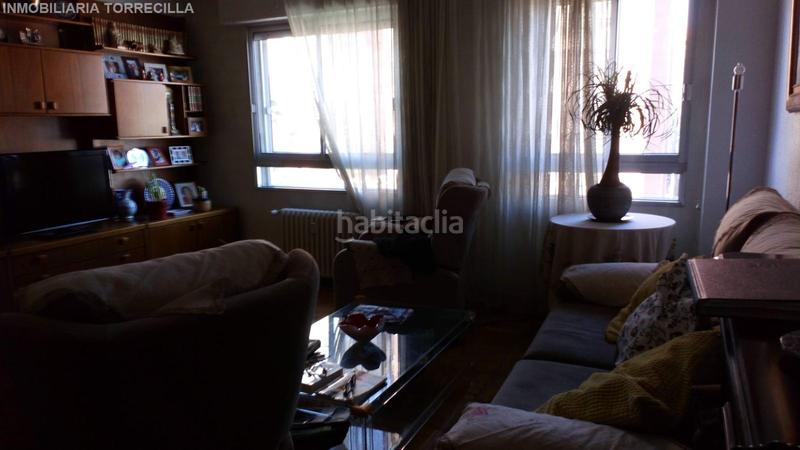 Foto 0803cd05-fd8e-47c9-b572-31a8d9c39e5b. Etagenwohnung mit heizung parking in Huerta del Rey Valladolid