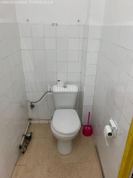 Foto 571e9805-c7cd-48f1-8952-39acd063cd58. Local comercial a Rondilla Valladolid