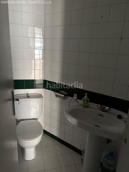 Foto 43c0d0cd-2a01-4d06-996c-b2c80b69f9b8. Alquiler local comercial en Hospital Valladolid