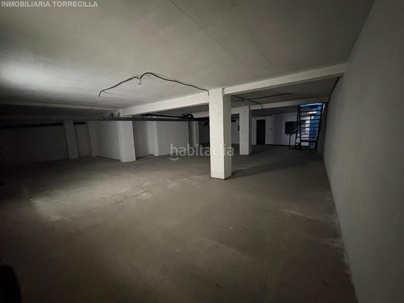 Foto 79cd4adb-1d54-4b62-aacc-43e8a7a59be2. Location local commercial dans Hospital Valladolid