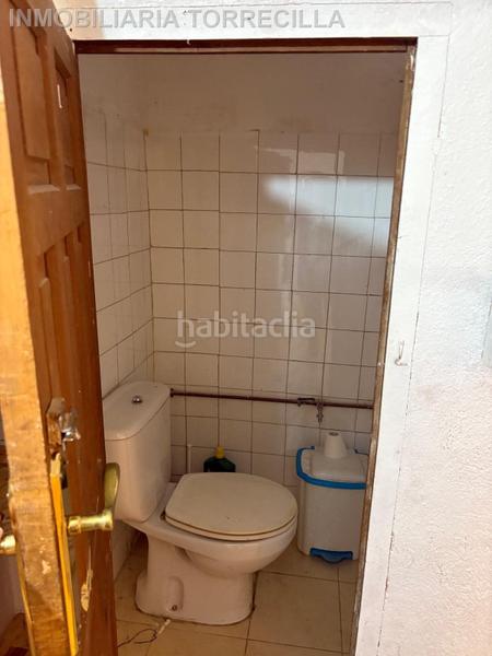 Foto eebf493b-7f52-4d4b-8ee9-e799cbd4f2b7. Local comercial en La Victoria - Puente Jardín Valladolid