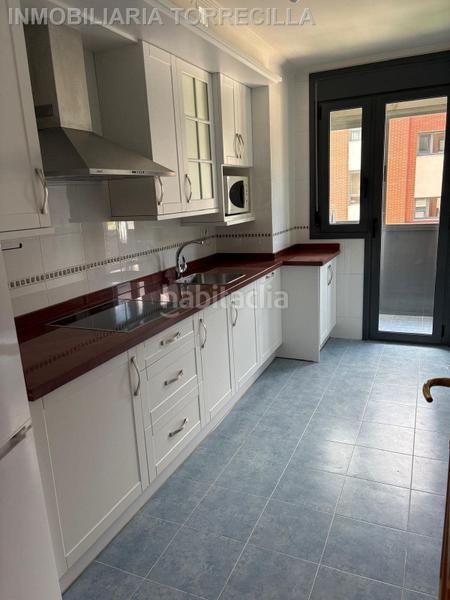 Foto 7739ac7e-4842-47d7-b807-6f5efa1cad7a. Pis amb calefacció piscina a Cabezón de Pisuerga