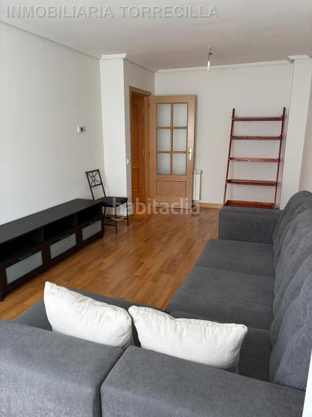 Foto f42c1bbd-4c7d-4c2b-be7e-bc9fd988a7fc. Pis amb calefacció piscina a Cabezón de Pisuerga