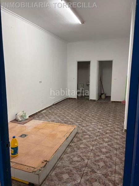 Foto bab14bf2-c736-44a6-a6ad-ea68cde626c4. Lloguer local comercial a Hospital Valladolid