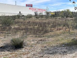 Terrain industriel en Norte. Terreno terciario en gran plaza 2, majadahonda