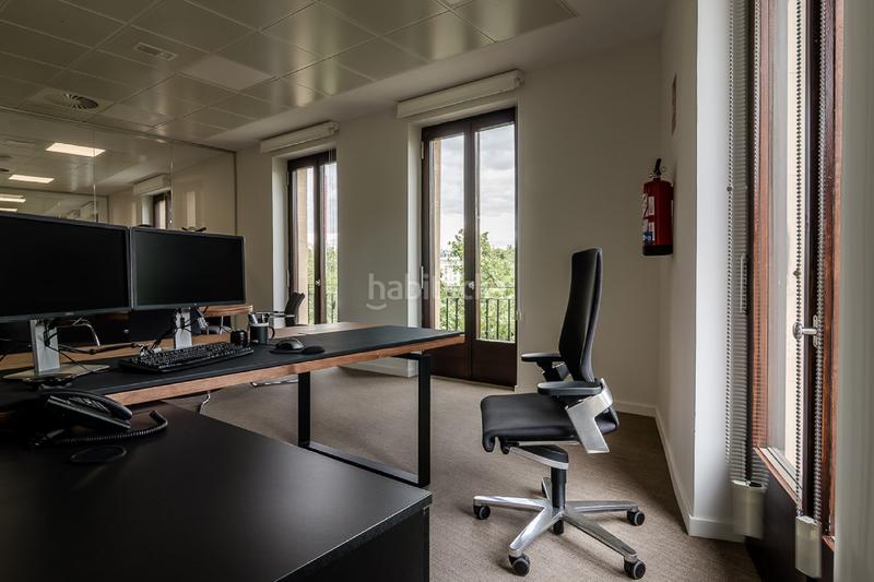 Foto feb185fb-8b25-44c1-9486-c83ac6186fd1. Rent office space in plaza de la lealtad 2 in Jerónimos Madrid
