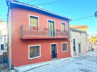 Maison jumele en Calle calvo sotelo 6. Casa soleada de lujo y categora de 195 m2, justo en el centro d