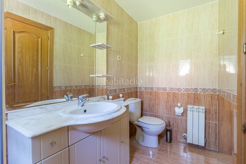 Foto d05ea199-869b-413e-8ca5-6a87e102099a. Xalet a Guadarrama