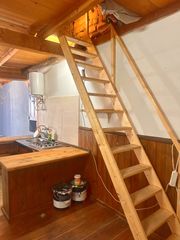 Maison jumelée à Calle san gil 39. Quieres vivir en esta soleada casa de pueblo de dos plantas?