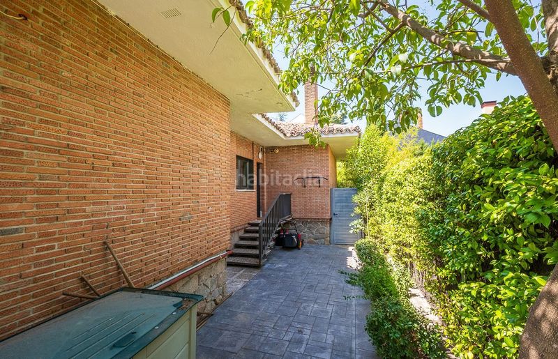 Foto 2b0b616a-7ffb-46db-bdd5-240a1a8daa18. Alquiler chalet en Aravaca Madrid