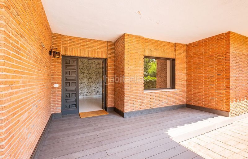 Foto c0671d11-e755-4c33-a53b-9721db7536cd. Lloguer xalet amb piscina a Aravaca Madrid