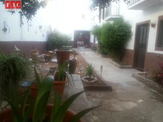 Edificio en Cortegana. Hotel en la sierra de huelva