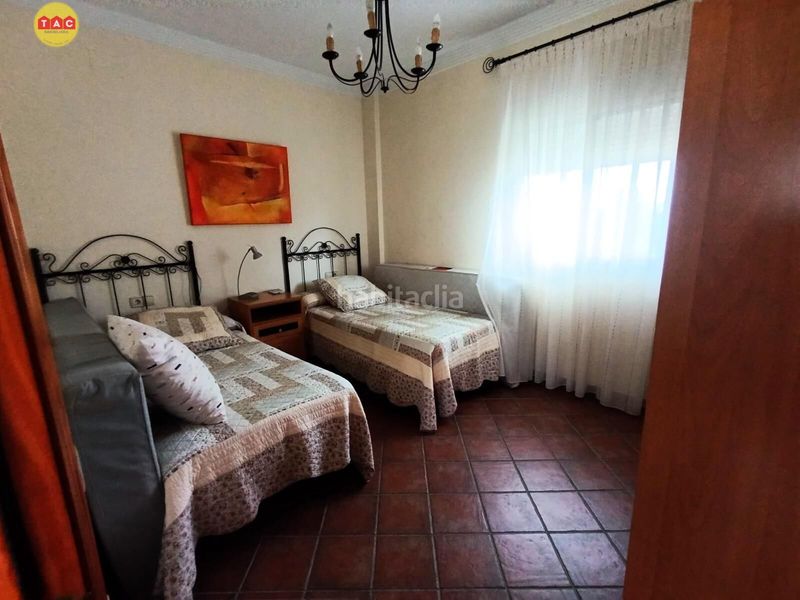 Foto 3f5eefef-8e6b-4047-9114-44571fdd5d51. Xalet amb aparcament piscina a Lepe