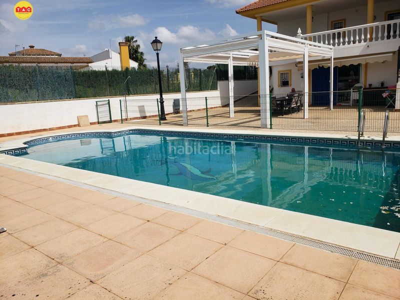 Foto 43c5d342-2f04-4088-a7eb-6a8db038de1f. Xalet amb aparcament piscina a Lepe