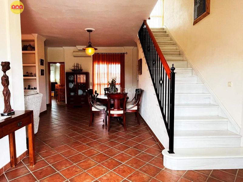 Foto a6b5c4b9-f431-4312-a5af-17cce009d839. Xalet amb aparcament piscina a Lepe