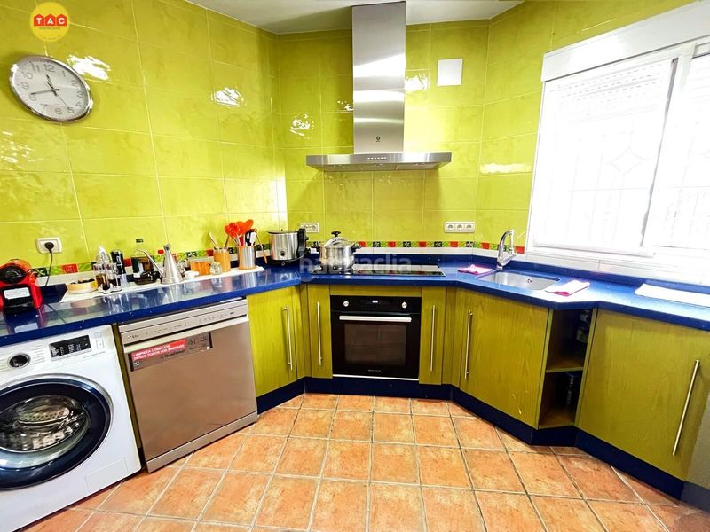 Foto bc499283-0779-42bf-8ee3-9e7b8daf45f7. Xalet amb aparcament piscina a Lepe