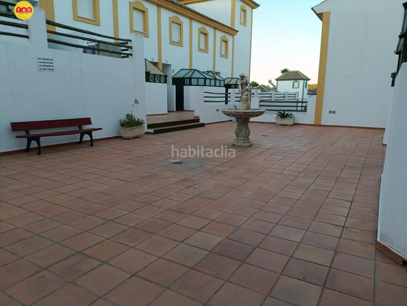 Foto 4038ff03-11e2-4eae-aa05-b6592568cd49. Casa adosada vivienda en Islantilla golf Islantilla