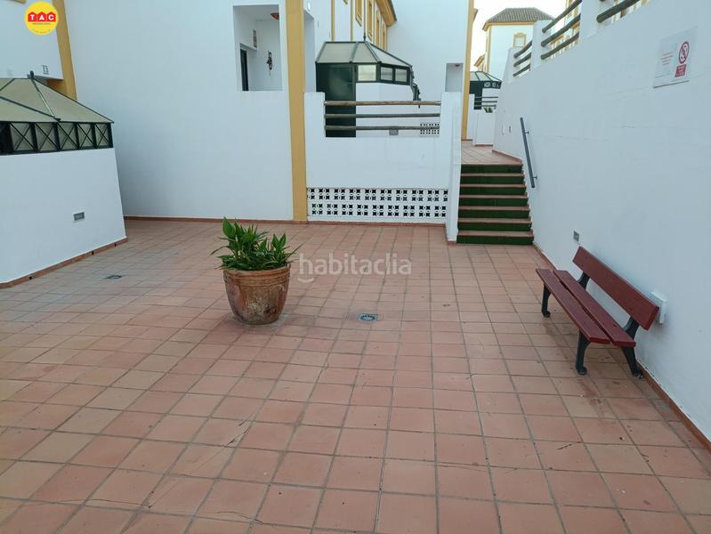 Foto 4eb1a2a6-8951-4b8b-8e0d-6f12f9aa17de. Casa adosada vivienda en Islantilla golf Islantilla