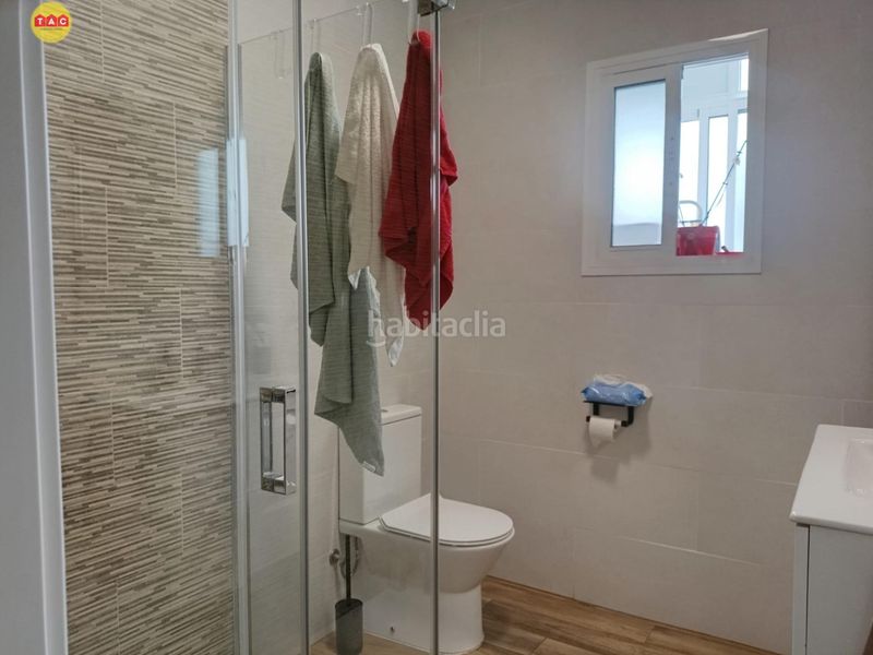 Foto b3a83d00-527f-49df-ad56-a532fd880e61. Flat with heating in Lepe