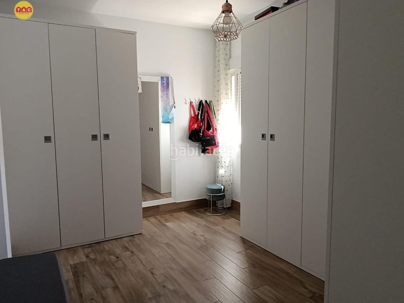 Foto d5590eb3-8a16-42aa-92a1-1c5d7ff5f7c1. Flat with heating in Lepe
