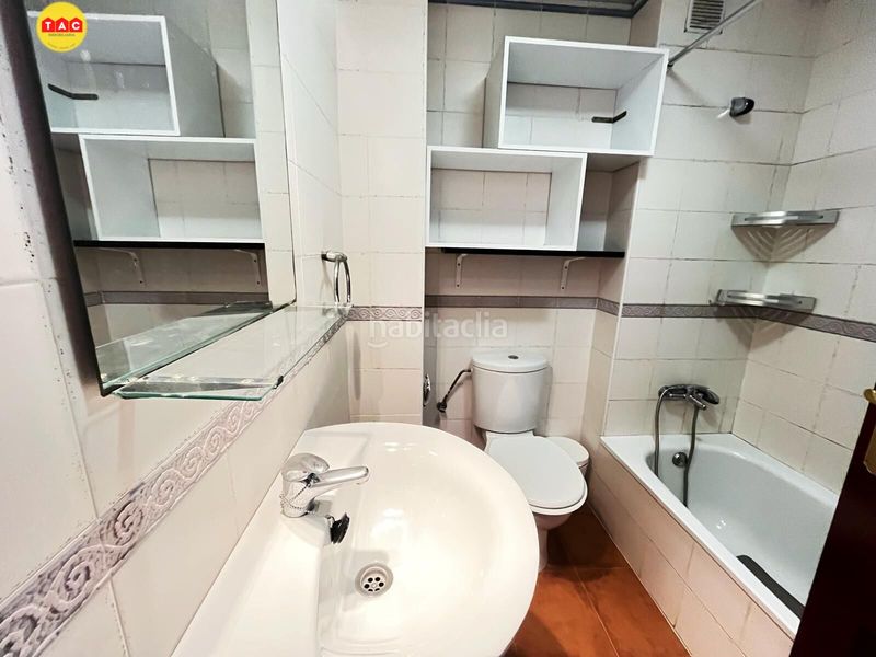 Foto daf763e7-240d-4004-8125-62d1110ad490. Casa adossada amb aparcament a Lepe