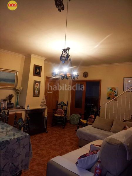 Foto 57069eca-d631-411b-936b-04873f12d95c. Casa adossada amb aparcament piscina a La Antilla