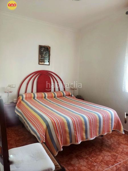 Foto e6b67cdf-2b67-49db-b39a-1cf55cdd4cf3. Casa adossada amb aparcament piscina a La Antilla