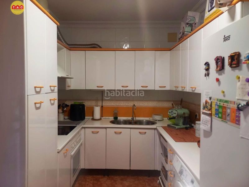 Foto ebc3f0ee-0581-449b-a00e-89d8364ae78b. Casa adossada amb aparcament piscina a La Antilla