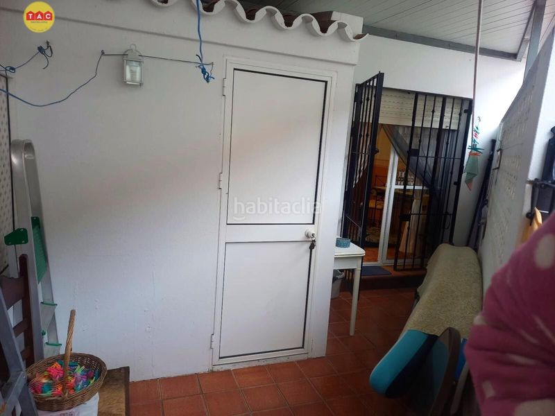 Foto f7f4159d-5511-40f1-a2af-c1daaaadb128. Casa adossada amb aparcament piscina a La Antilla