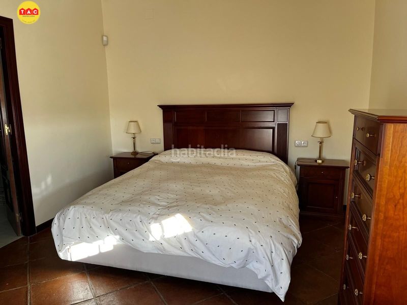 Foto 0bccf18b-de24-429f-8f09-d14807e4359d. Chalet  en pinares en Lepe