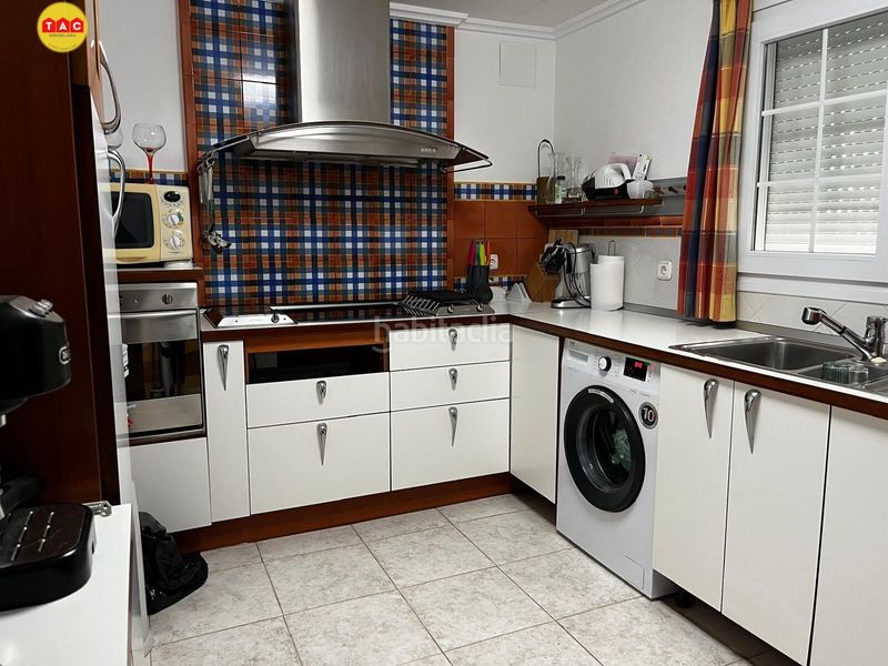 Foto d5b3ffa1-b0e6-4eac-a64a-65fc9c466c34. Chalet  en pinares en Lepe