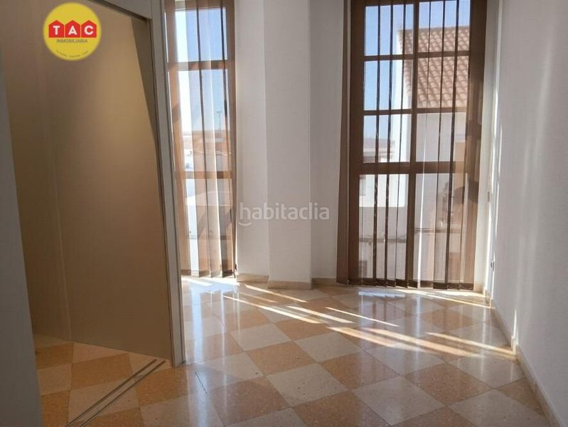 Foto 0db554be-c8bf-49c8-b7c5-1dbb6d777181. Local comercial a Lepe
