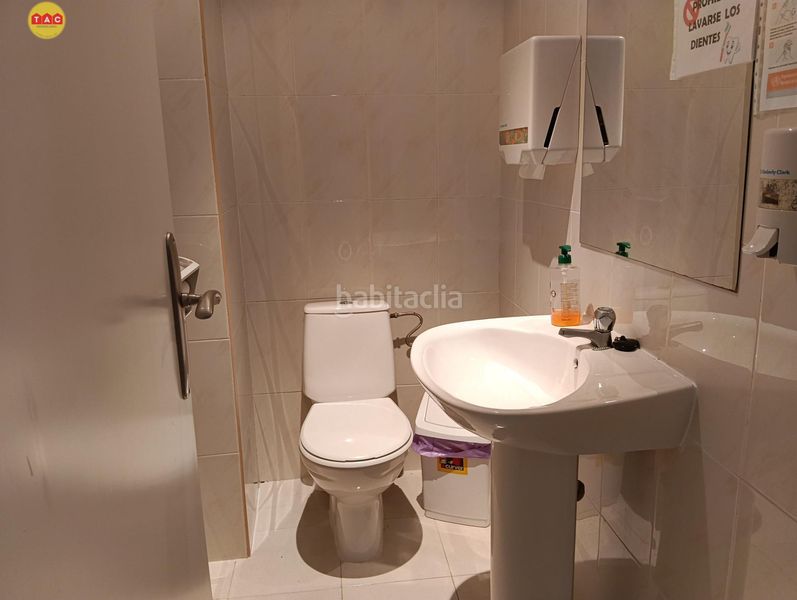 Foto 6c94cc15-1e35-4049-bb77-af9a6c75f07e. Local comercial a Lepe