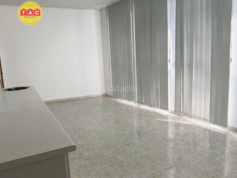 Foto b050661a-f9ea-4e6f-bf4b-6a9ffb1013c1. Local comercial a Lepe